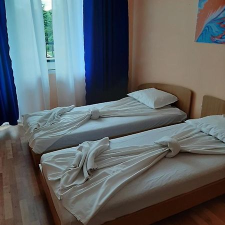 Хотел Централ Sozopol Buitenkant foto