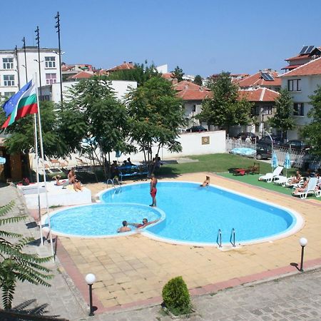 Хотел Централ Sozopol Buitenkant foto