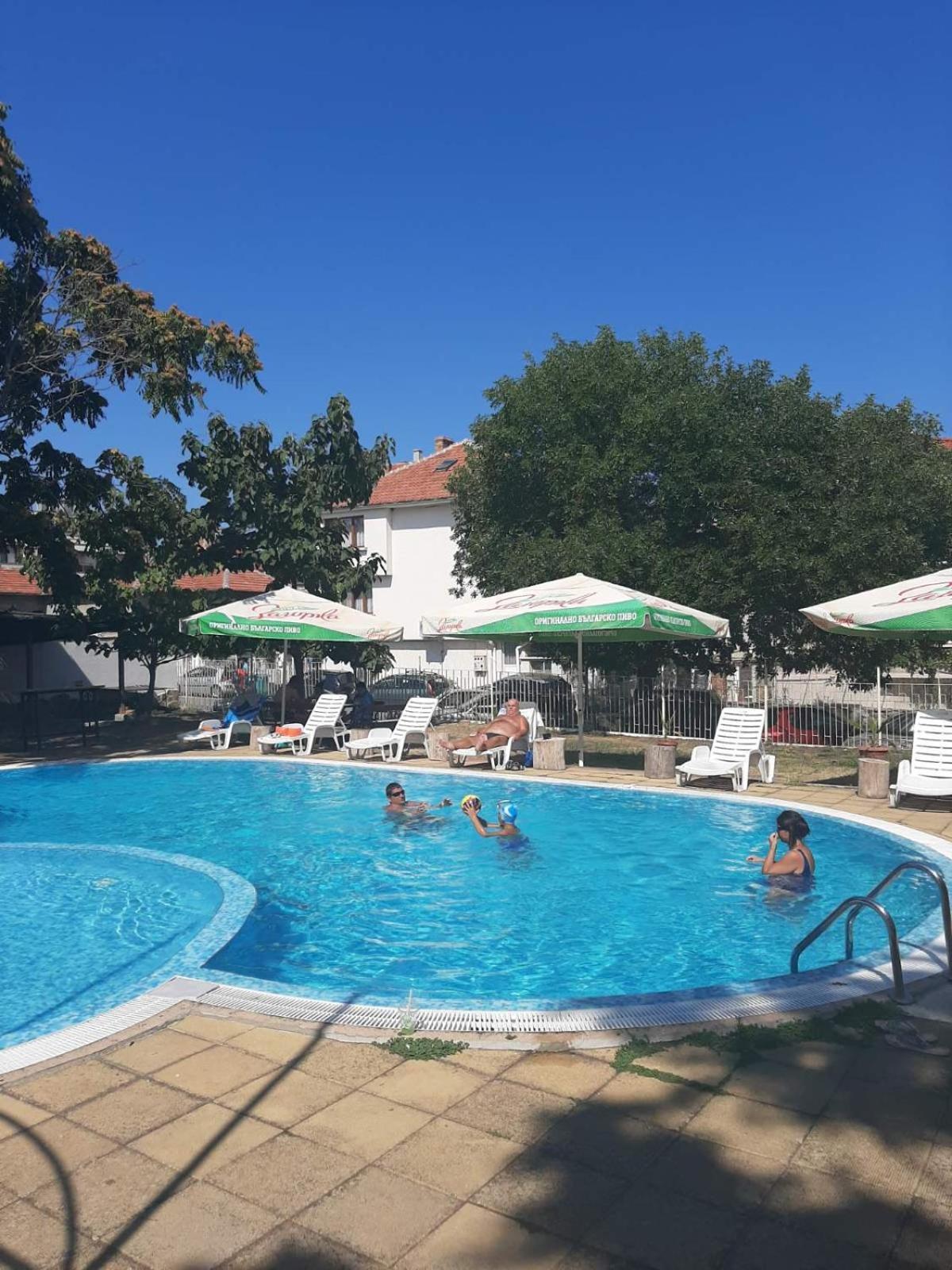 Хотел Централ Sozopol Buitenkant foto